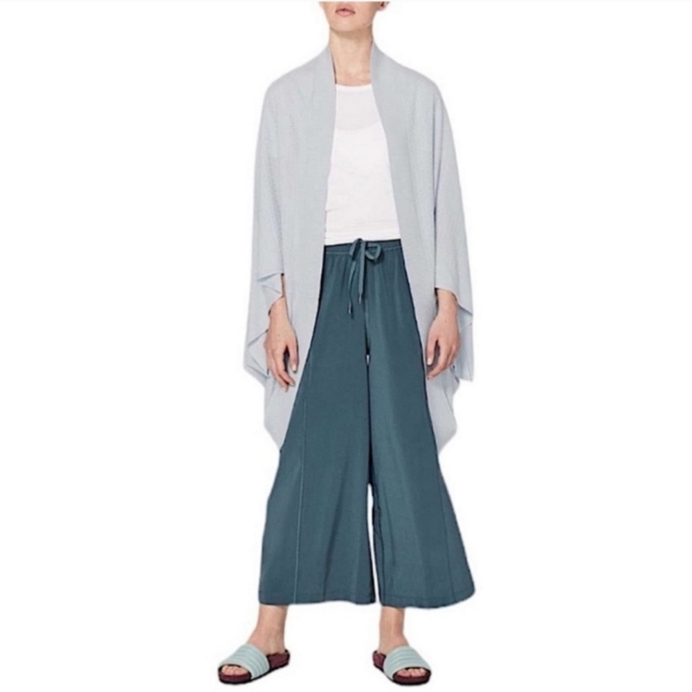 Lululemon Stillness Kimono Open Knit Cardigan Sweater Wrap Silver-Blue One Size